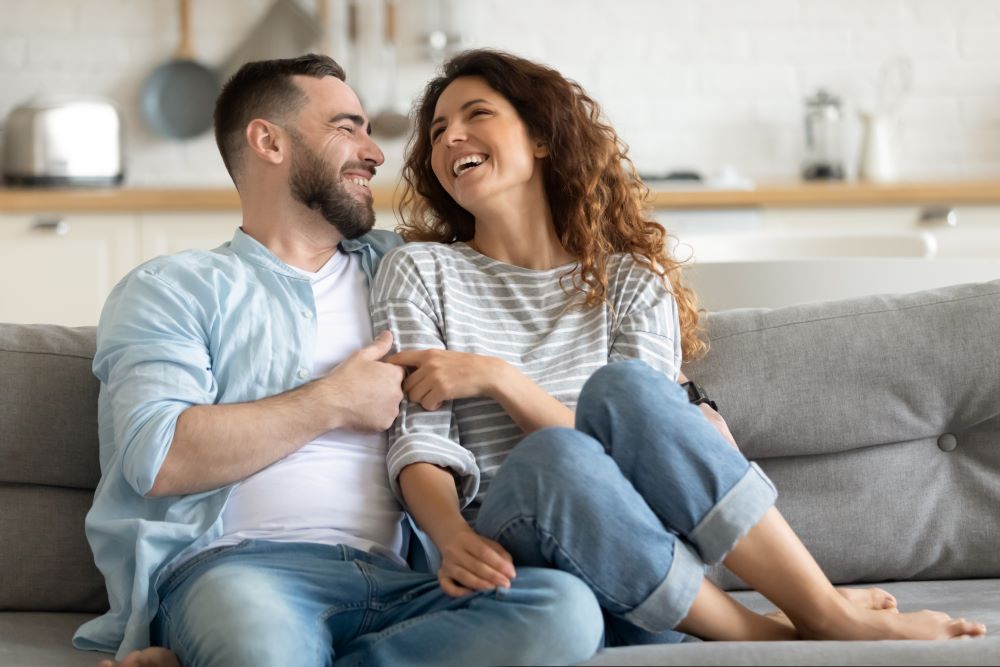 An investing couple enjoys their time, knowing that their Self-Directed Roth IRA doesn’t have any required minimum distributions and they can let their money flourish.